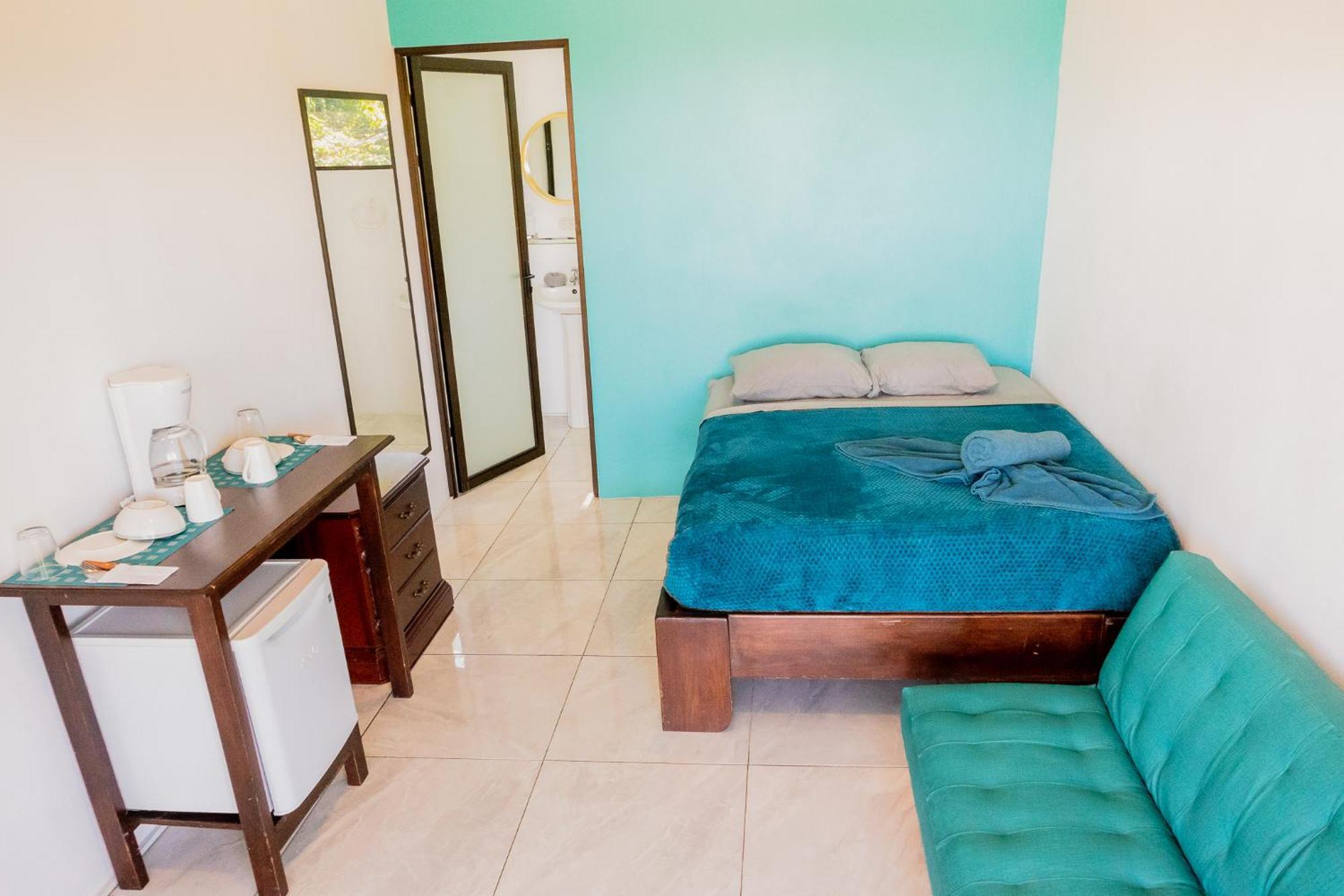 Ocean'S Breeze Apartment And Rooms Puerto Viejo de Talamanca Екстериор снимка